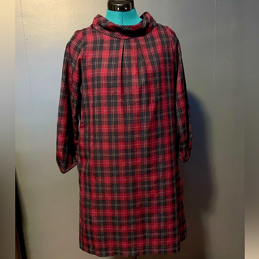 Long Sleeve Plaid Trapeze Dress